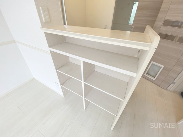 収納　カウンター下は棚収納！