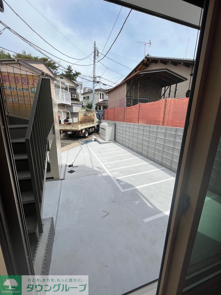 駐車場　駐車場