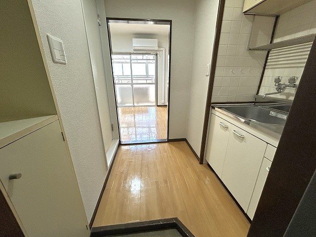 玄関　参考写真