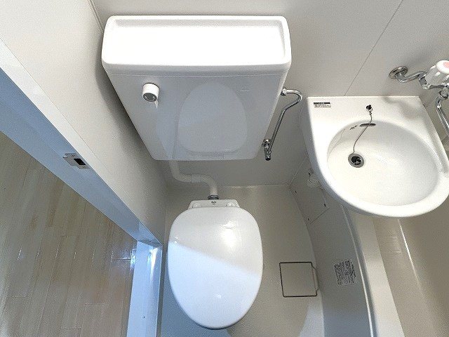 トイレ　参考写真
