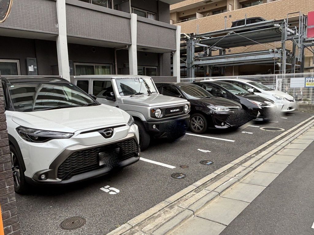駐車場　駐車場