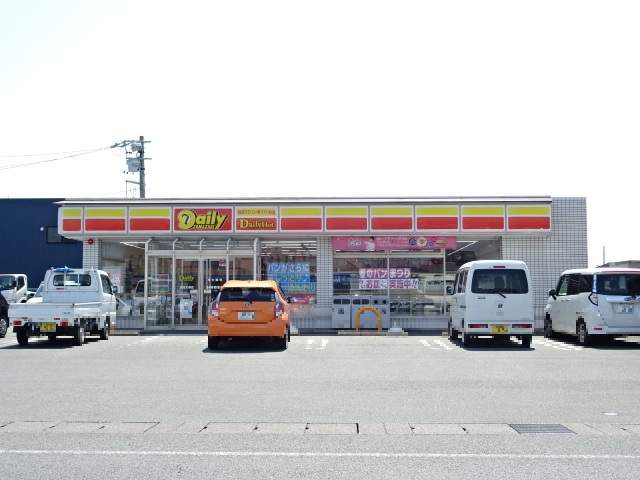 コンビニ　デイリーヤマザキ（コンビニ）まで87m
