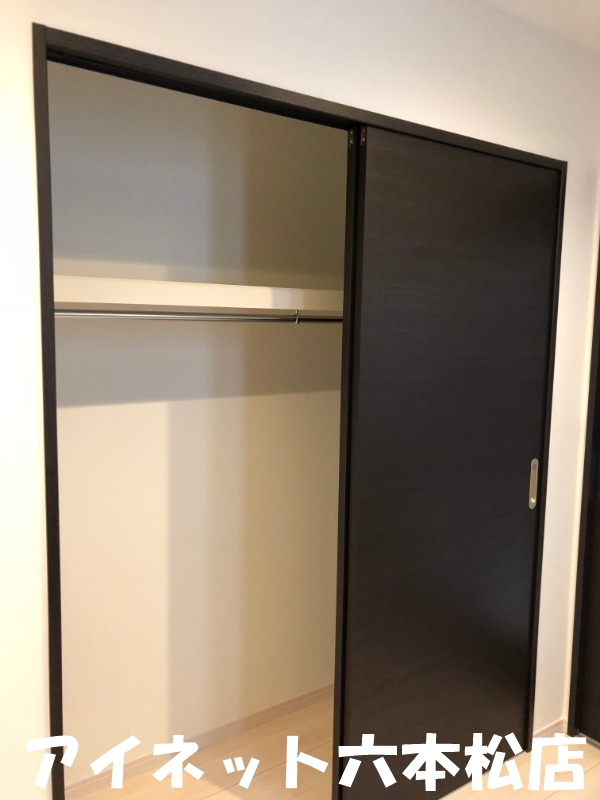 収納　お荷物はこちらへ。