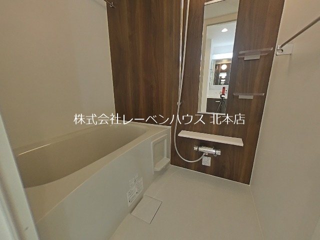 バス・シャワールーム　同モデル類似別物件参考室内写真