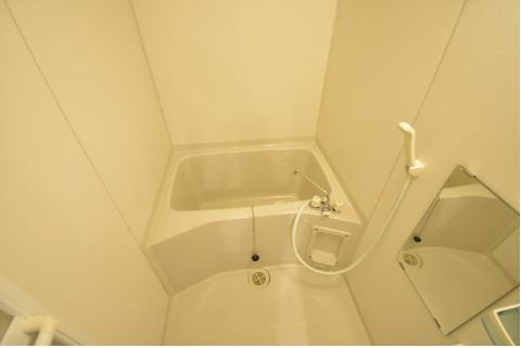 バス・シャワールーム　044-299-8985までお気軽にお電話下さい