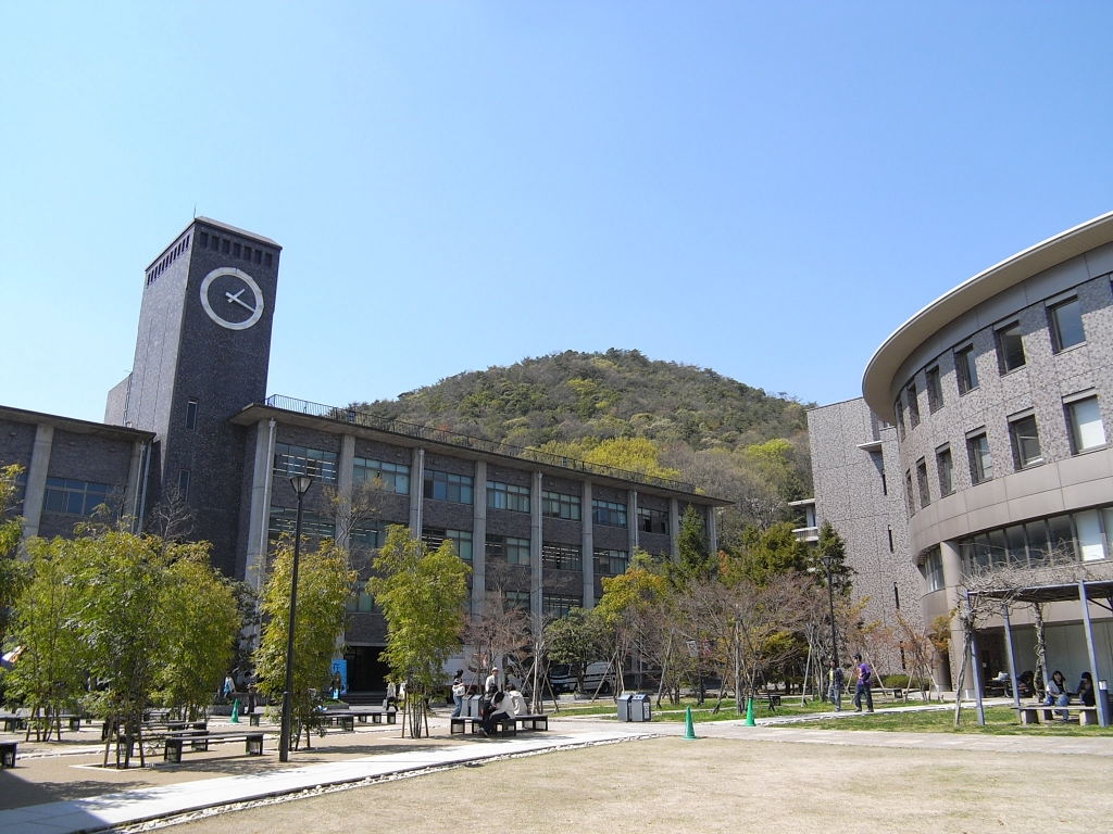 大学・短大　立命館大学　衣笠キャンパス（大学・短大）まで1335m