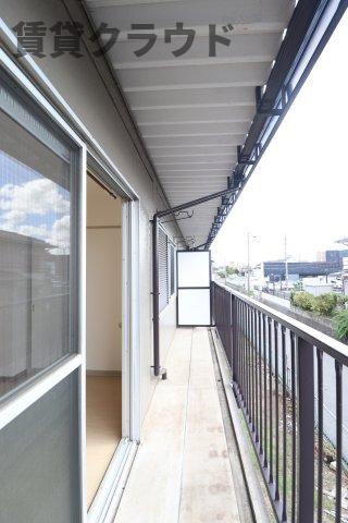 バルコニー　バルコニーがあります