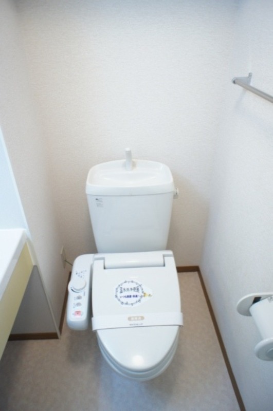 トイレ　図面と現状に相違がある場合には現状を優先