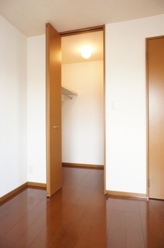 収納　図面と現状に相違がある場合には現状を優先