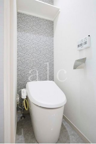 トイレ　シンプルで使いやすいトイレです