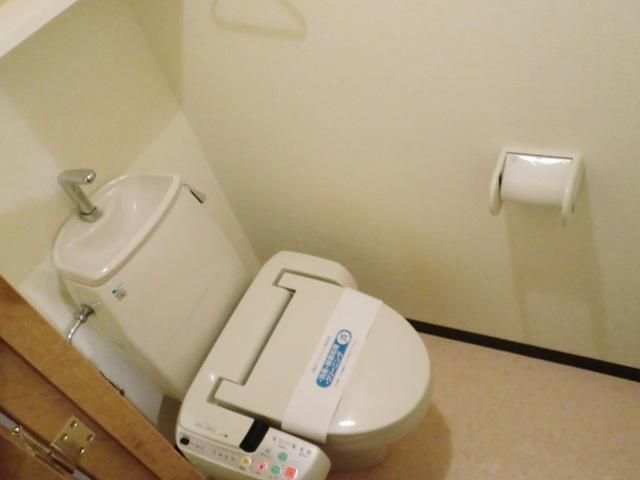 トイレ　★ウォシュレット付トイレです★
