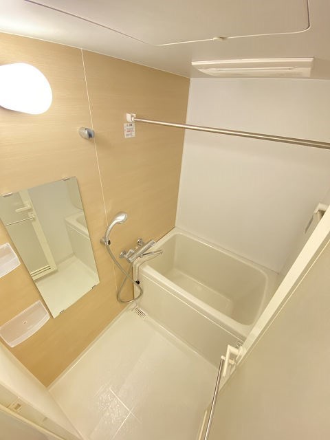 バス・シャワールーム　日々の疲れを癒すお風呂付です