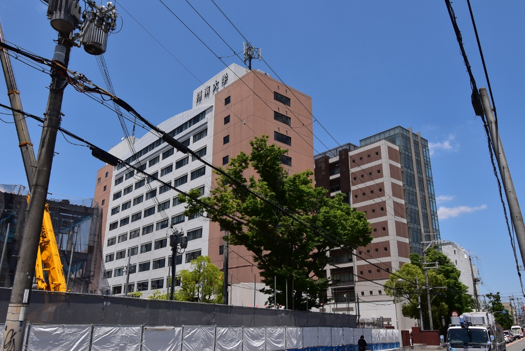 大学・短大　私立摂南大学（大学・短大）まで1749m
