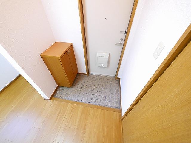 玄関　シンプルで使いやすい玄関です