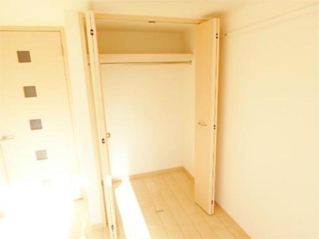収納　収納たっぷりお荷物の多い方も安心です