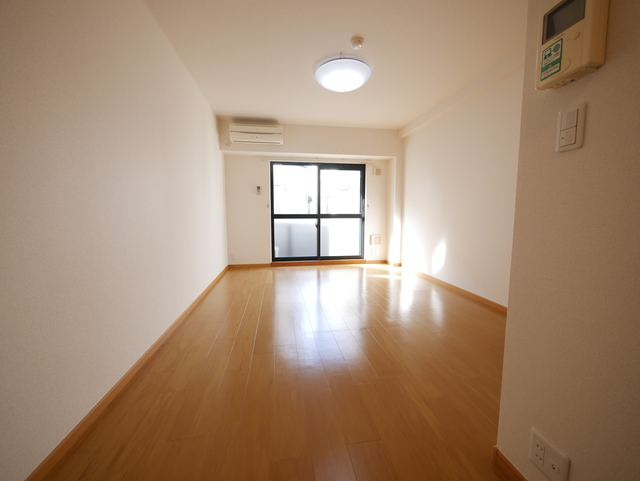 その他部屋・スペース　★フローリングのきれいなお部屋です★