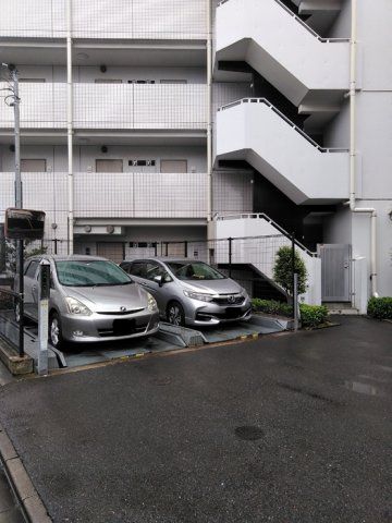 駐車場　☆駐車場☆