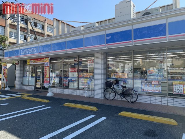 コンビニ　ローソン　尼崎南七松町一丁目店（コンビニ）まで40m