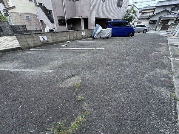 駐車場　名古屋で一番初期費用の安い賃貸専門の不動産会社です(^^)