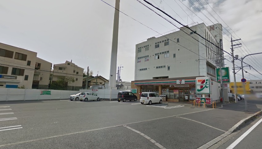 コンビニ　セブンイレブン 河内長野本多町店（コンビニ）まで196m