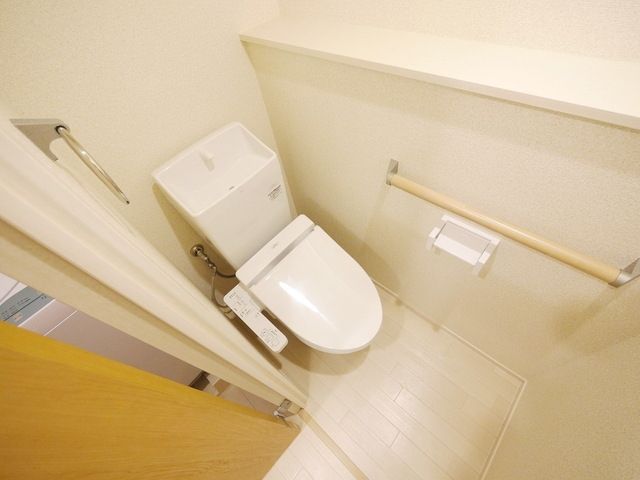 クレイノコモドラウムのトイレ写真