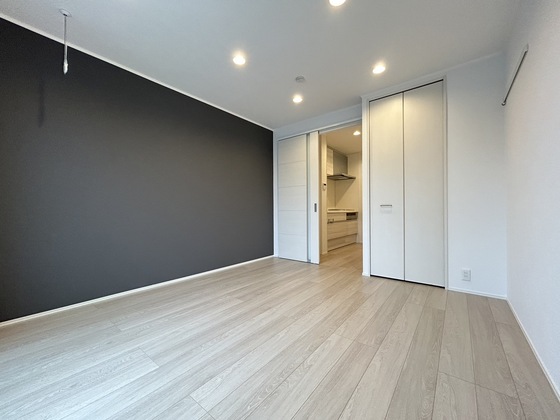 居室・リビング　※別号室の部屋です。