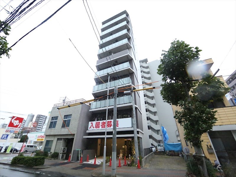 建物外観　外観　オートロック　防犯カメラ　宅配ＢＯＸ