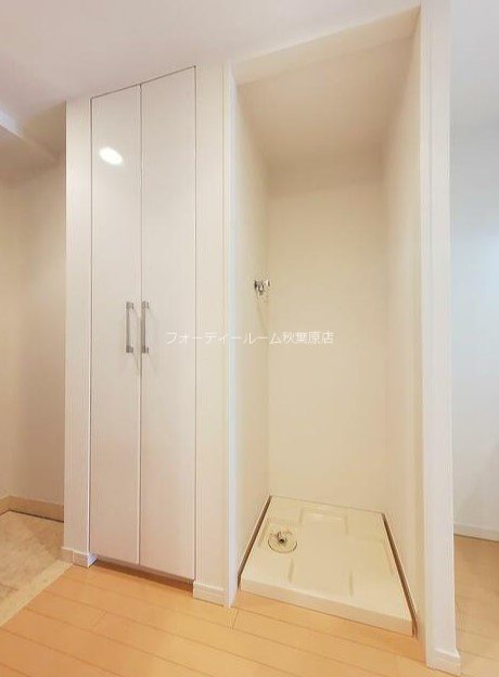 玄関　《見学予約受付中》設備充実分譲賃貸マンション！