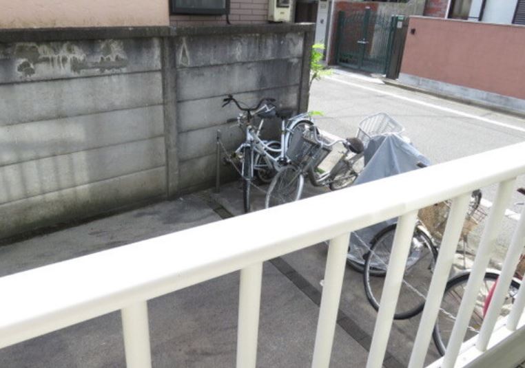 バルコニー　※同物件、別部屋になります。