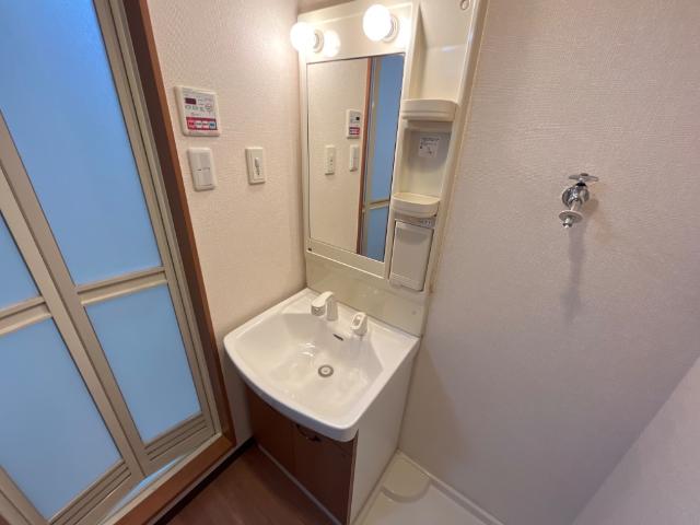 洗面設備　人気のシャンプードレッサー☆