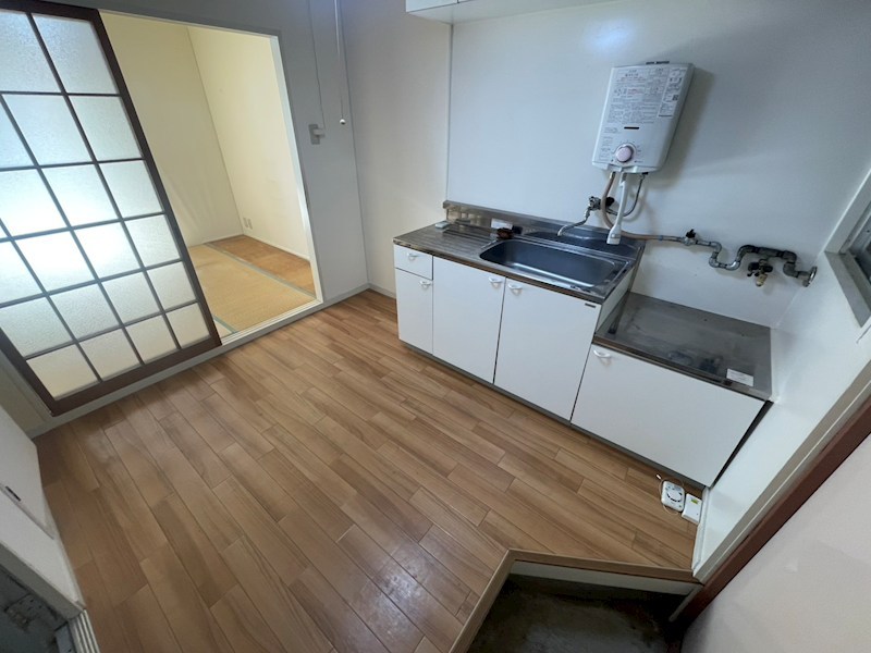 前川ハイツの居間写真