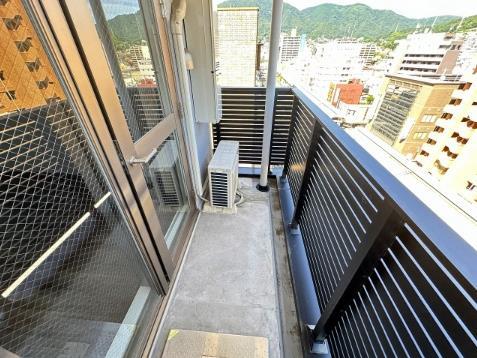 バルコニー　日当りや風通しの良いバルコニー♪（同仕様画像）