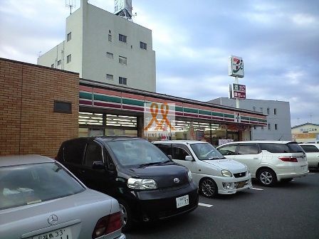 コンビニ　セブンイレブン郡山図景町店（コンビニ）まで520m