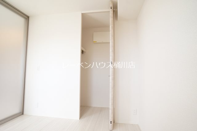 収納　レーベンハウス桶川店へ　048-787-5511