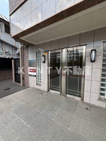 エントランス　毎日通るエントランスはこのようになっています