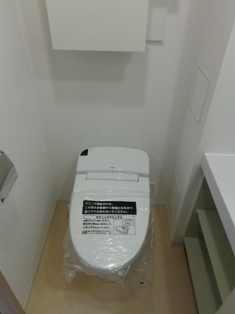 トイレ　別部屋写真