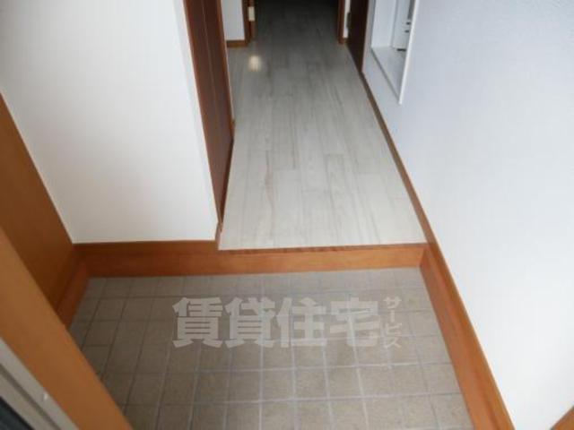ＪＲ阪和線 堺市駅 徒歩11分 2階建 築23年の玄関写真