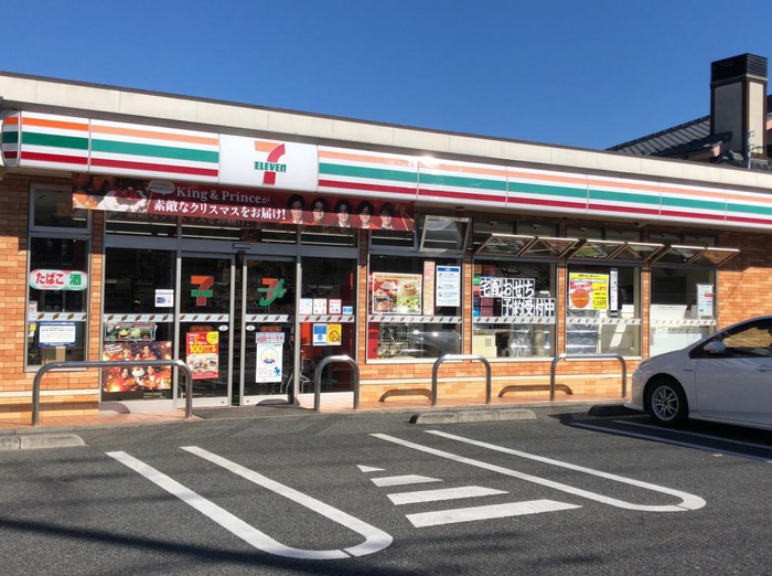 コンビニ　セブン-イレブン 調布富士見町店（コンビニ）まで300m