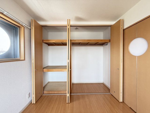 収納　同型モデル