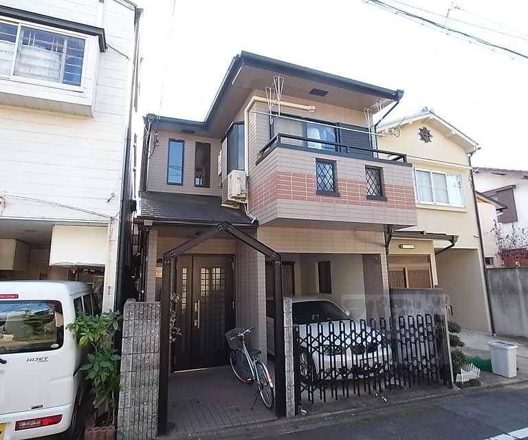 建物外観　立命館エリアのお部屋探しはアパマンショップ北大路店まで！