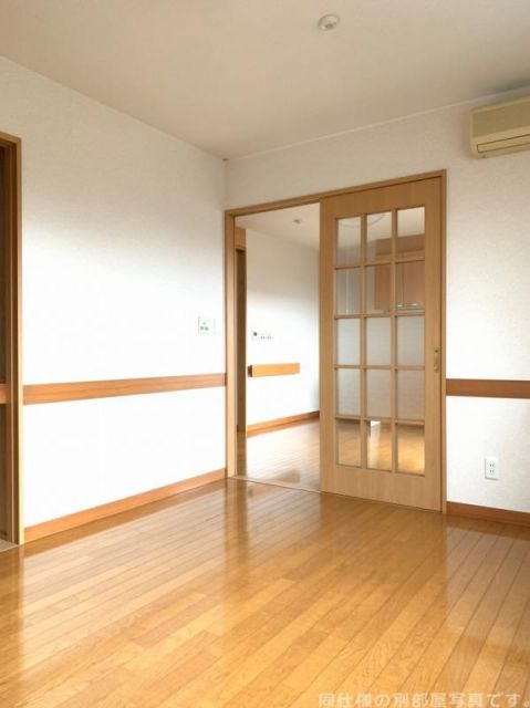 正邦苑 竹ヶ鼻の内装写真