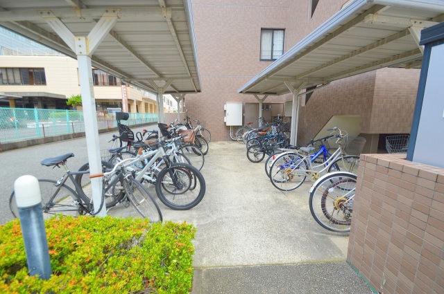 コンビニ　セブンイレブン安芸府中八幡1丁目店（コンビニ）まで344m