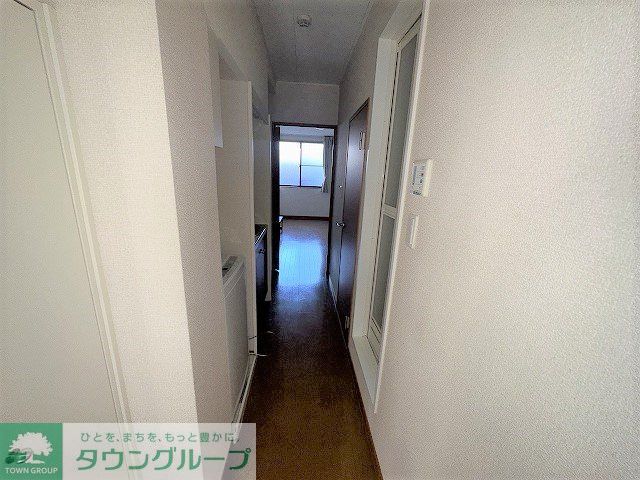玄関　廊下です。