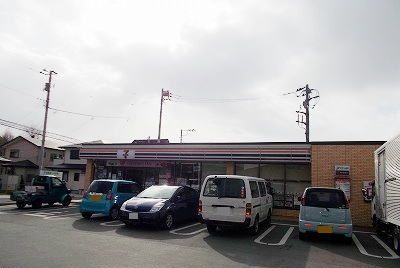 コンビニ　セブンイレブン三島谷田南店（コンビニ）まで400m