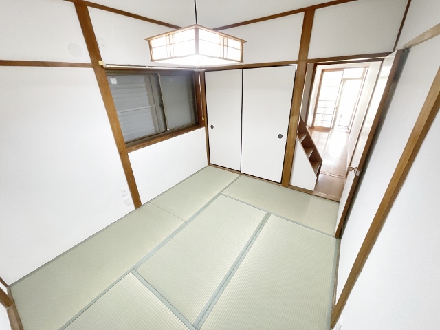 大池町貸家の内装写真