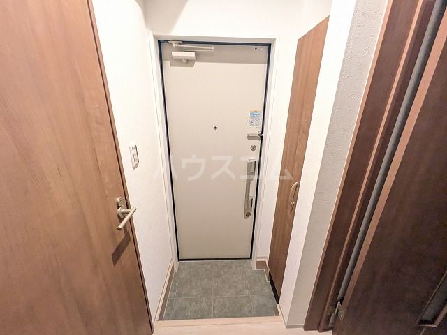 コスタリブロ中延の玄関写真