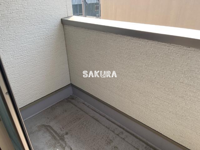 バルコニー　暖かな日差しのふりそそぐバルコニー♪