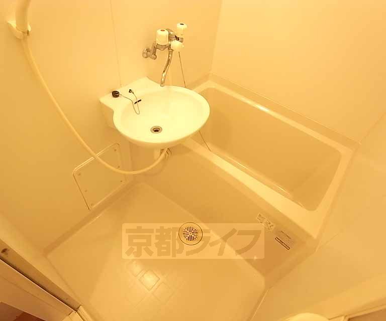 近鉄京都線 近鉄宮津駅 徒歩4分 2階建 築22年の風呂写真