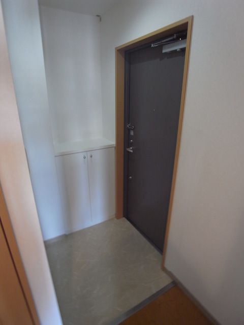 TSURUGIの玄関写真