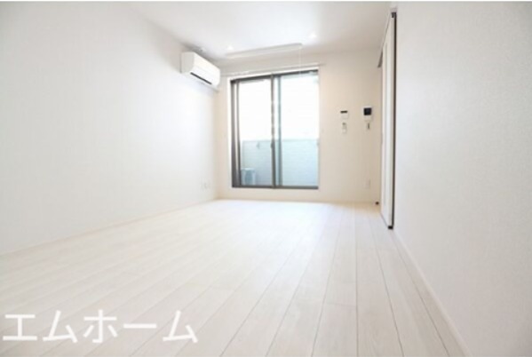居室・リビング　LDK11.9帖　エアコン　室内物干し